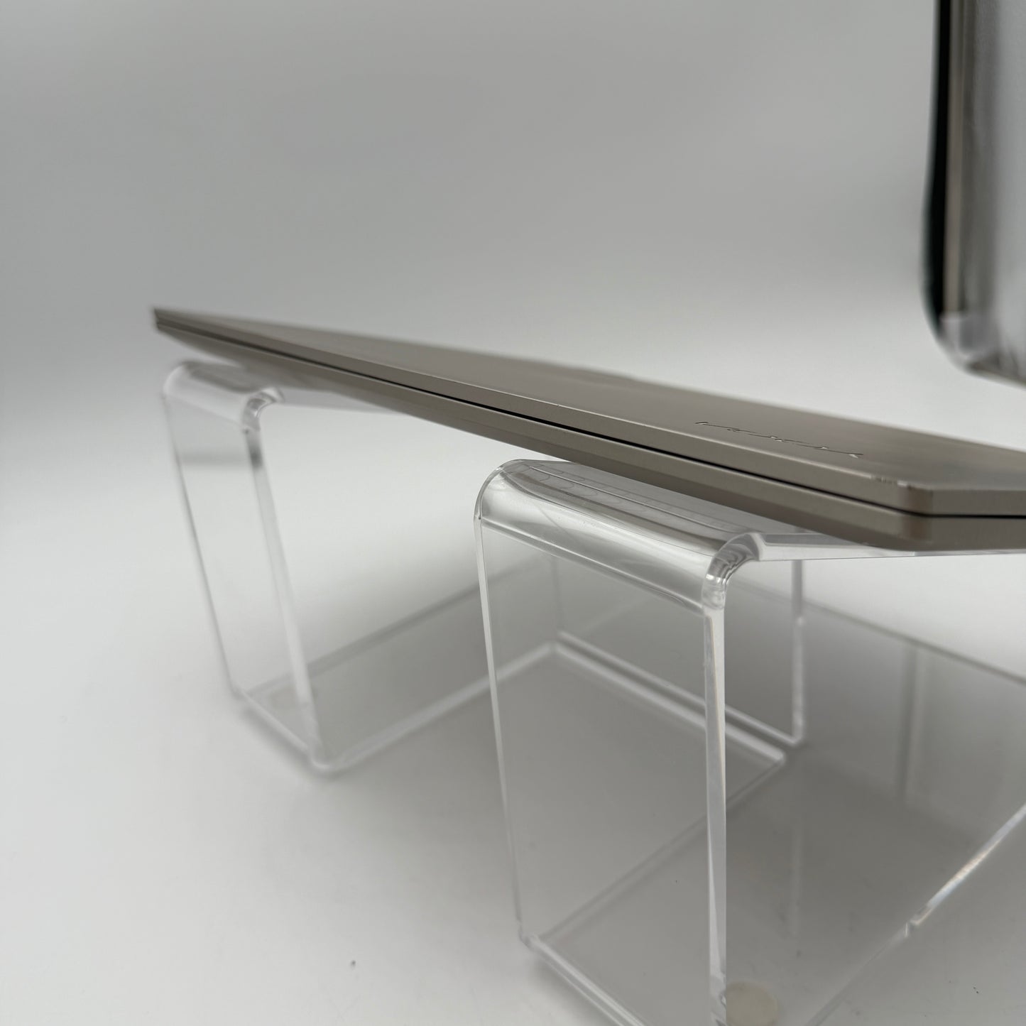 Lenovo Yoga C740 14 Inch i5 8GB 512GB