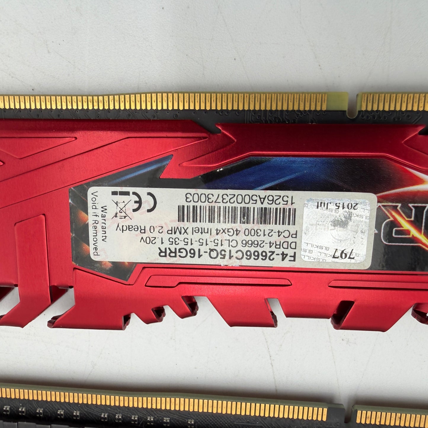Lot of FOR PARTS OR REPAIR DDR4 RAM RIPJAWS KINGSTON VENGEANCE