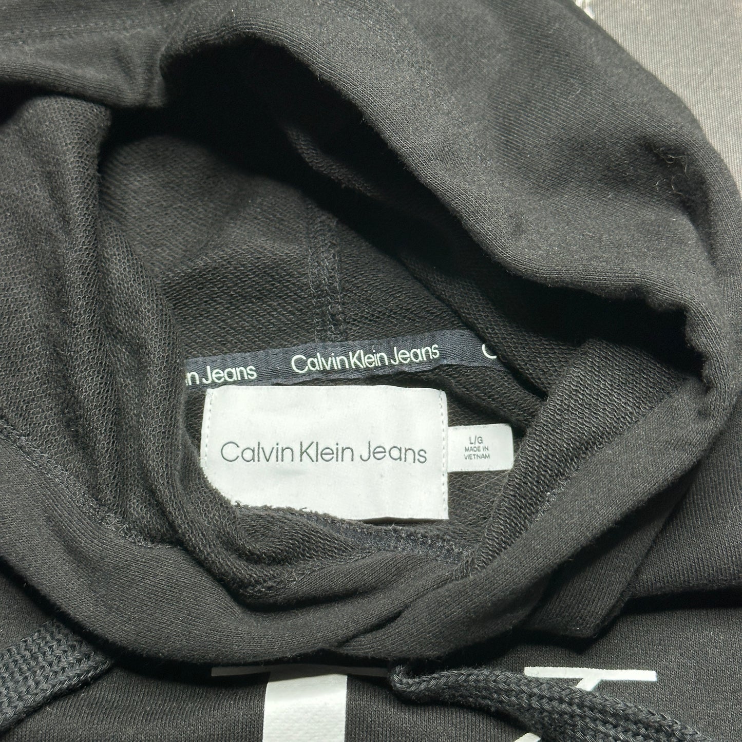 New Calvin Klein Hooded size Large Black