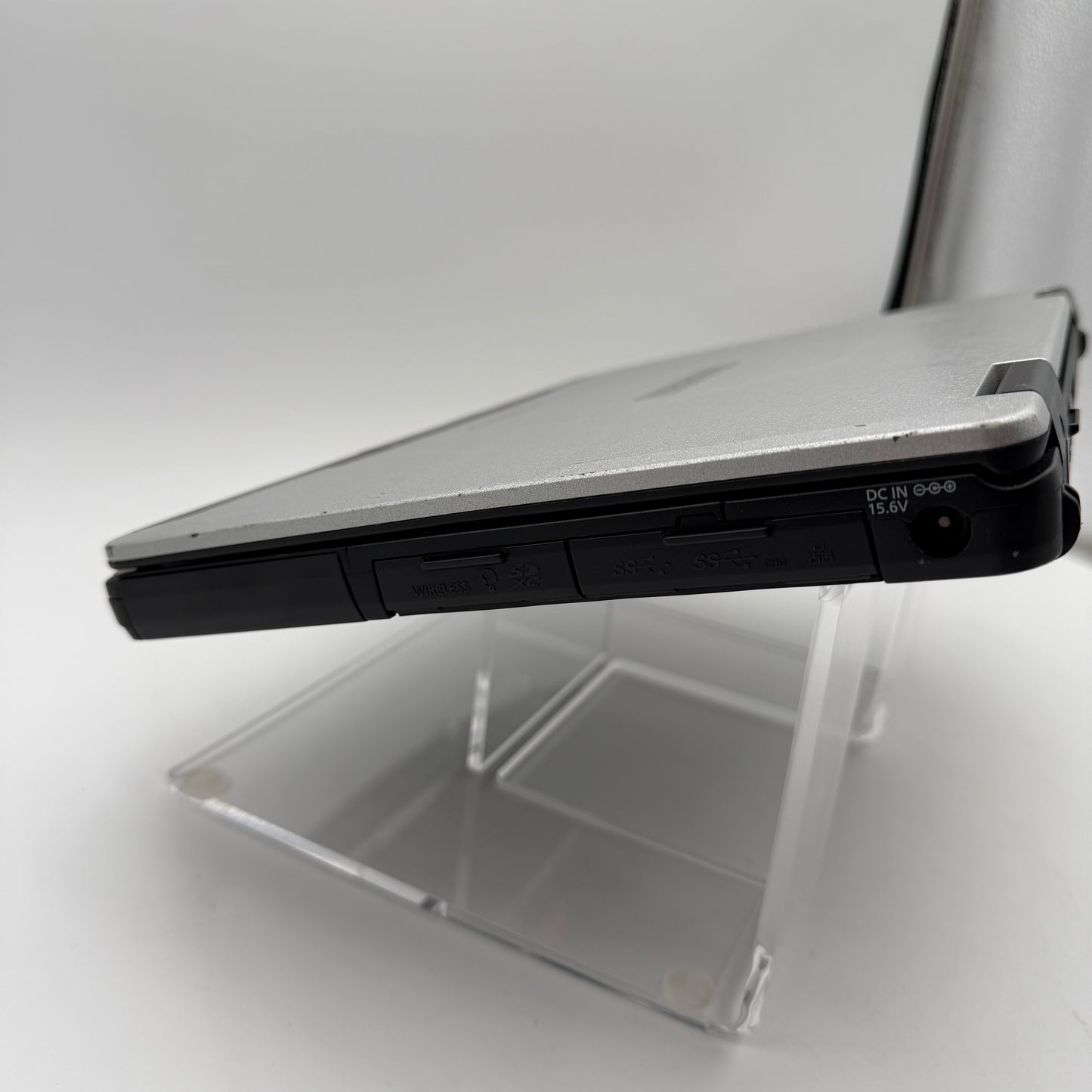 Panasonic Toughbook CF-54 15 Inch i5 5300U 16GB 512GB Black Laptop