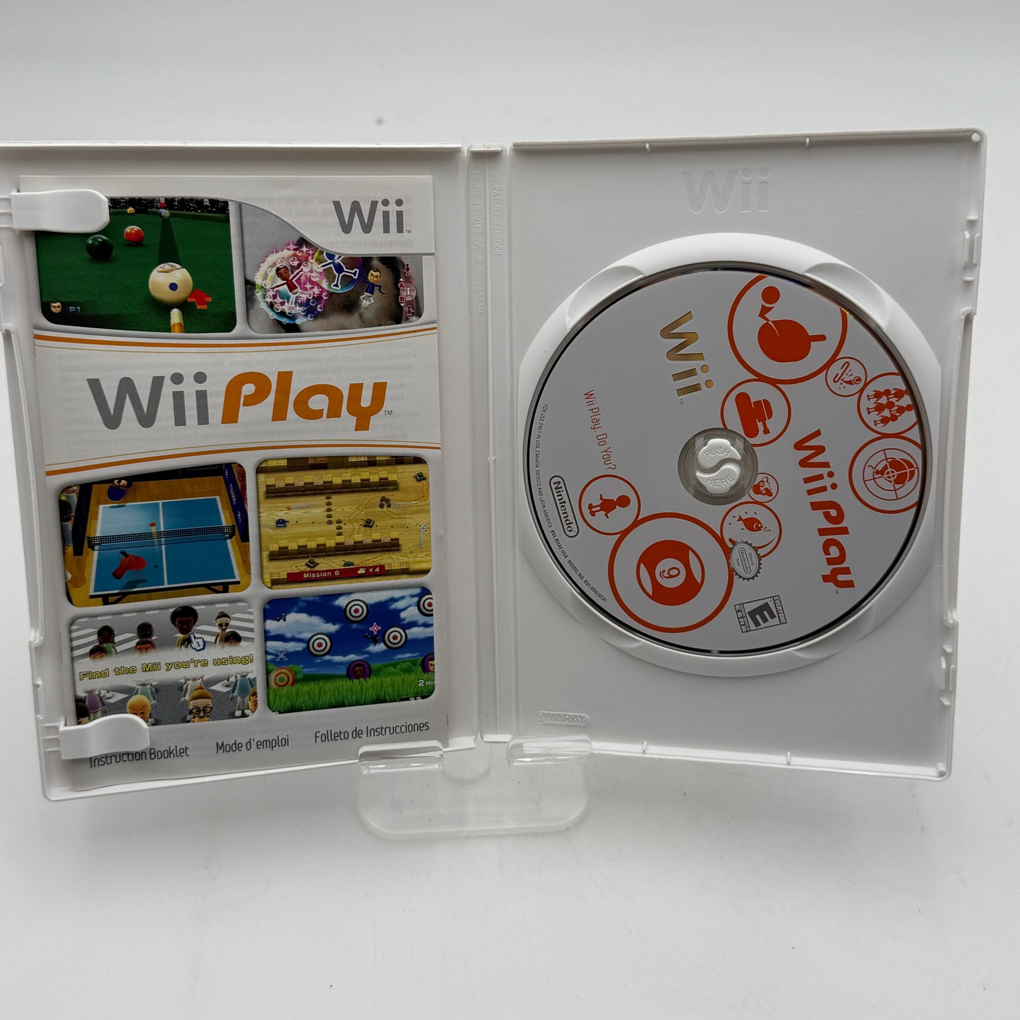 Nintendo Wii Play Game Complete with Box
