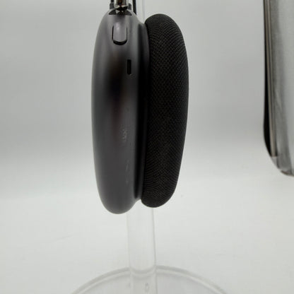 Apple AirPods Max A2096 Black With Smart Case A2301 Used