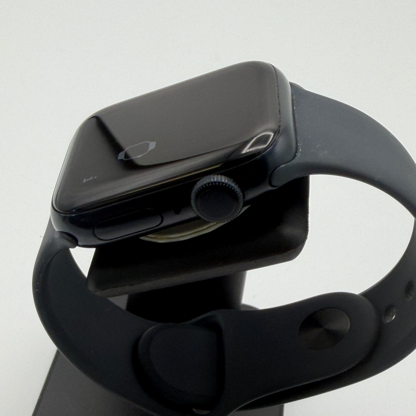 Apple Watch SE 3 Cellular A3326 2025 40mm Nike Sport - Black/Space Black Aluminum