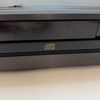 Marantz Model CC4001 5 Disc Changer With Manual For Parts or Repair