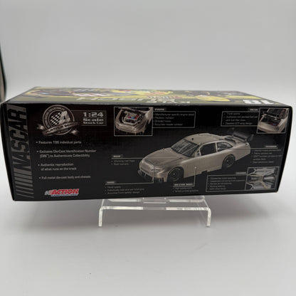 Action Racing 1:24 Kyle Busch #18 M&M’s Fantasy 2008 Camry Limited Edition