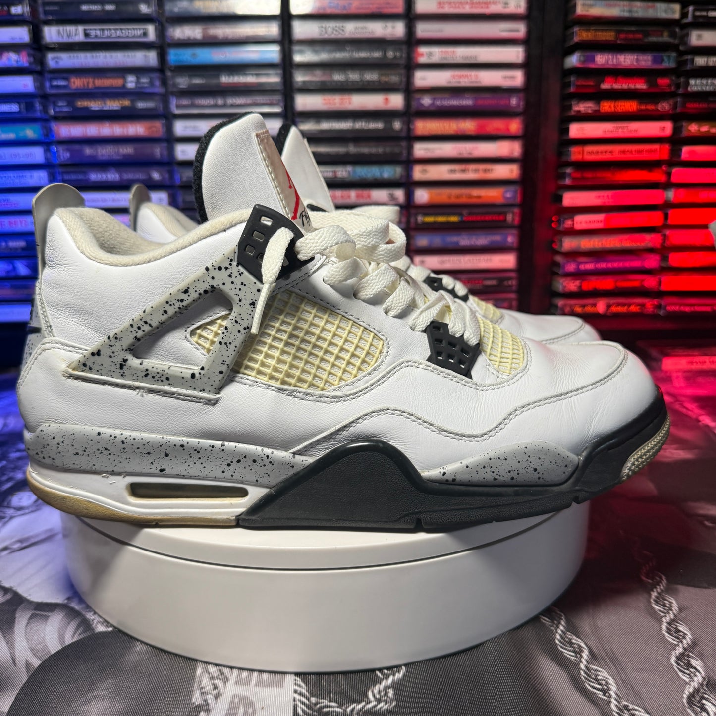 2015 Nike Air Jordan 4 Retro OG White Cement 840606-192 Size 12 with Replacement Box