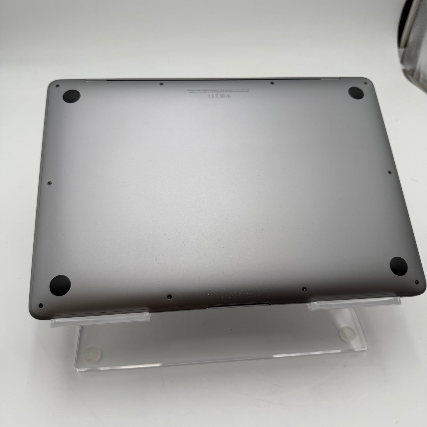 Apple MacBook Air M1 13-inch 8GB RAM 256GB Space Gray A2337 2020 Loose Hinge