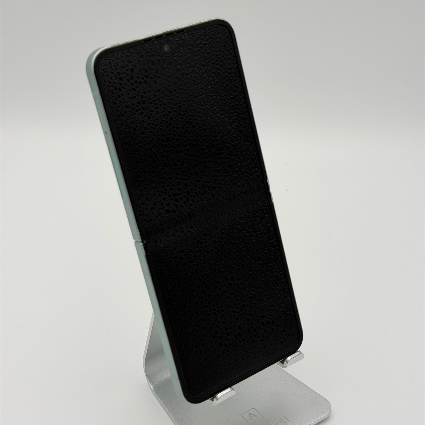 Samsung Galaxy Z Flip 6 256GB Mint Unlocked Clean