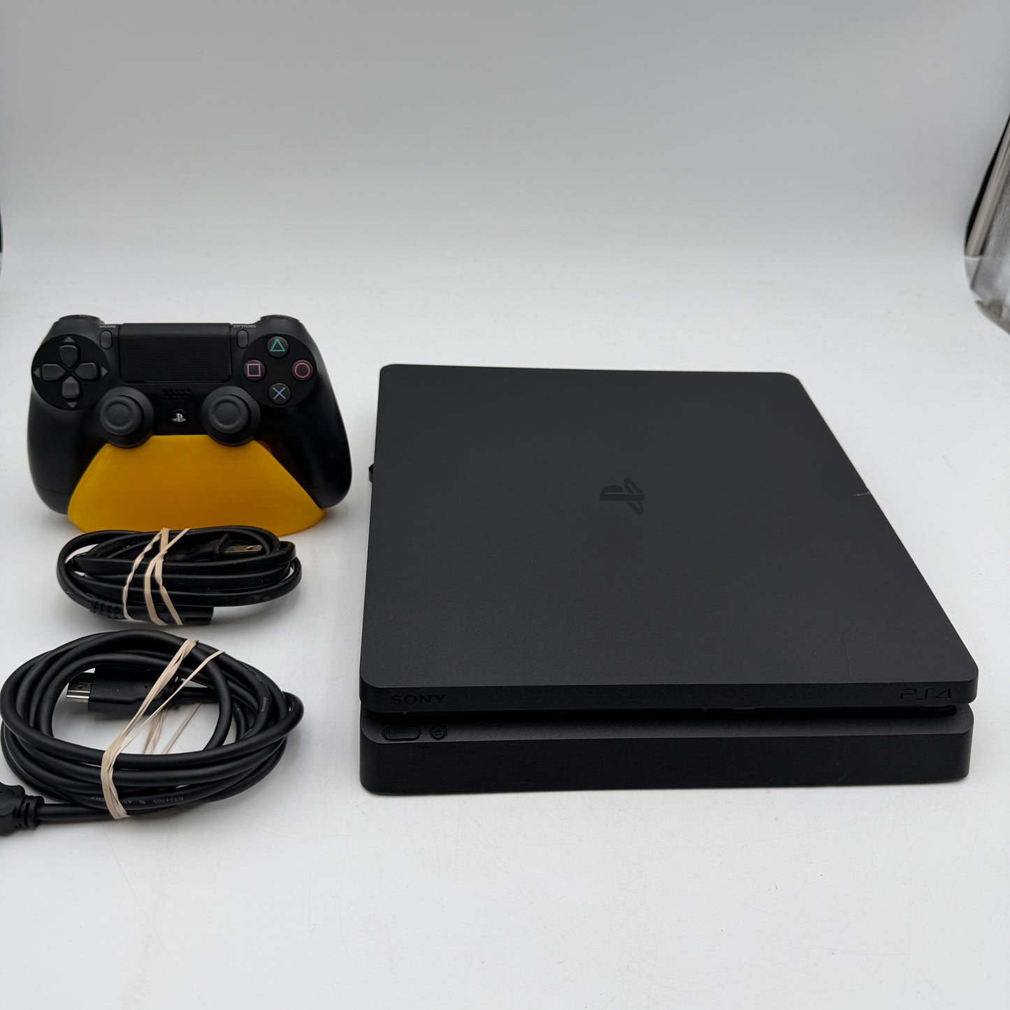 Sony PlayStation 4 Slim CUH-2215A 500GB w/ Controller Software Version 11.0