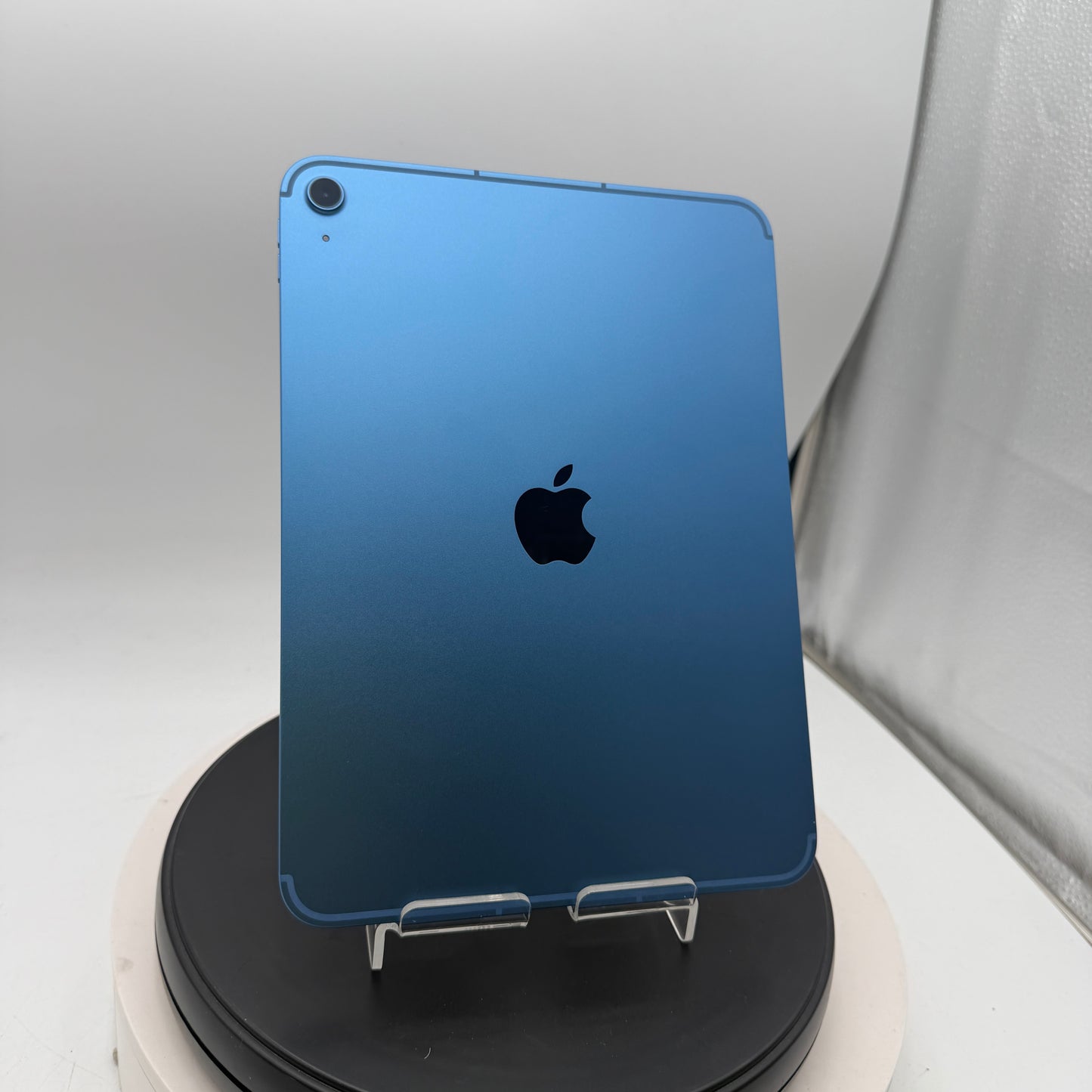 Unlocked  Apple iPad 11th Gen A16 (2025) 128GB WiFi + Cellular Blue OPEN BOX