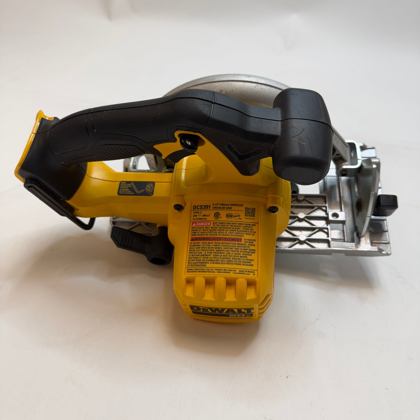 DeWalt DCS391 Circular Saw
