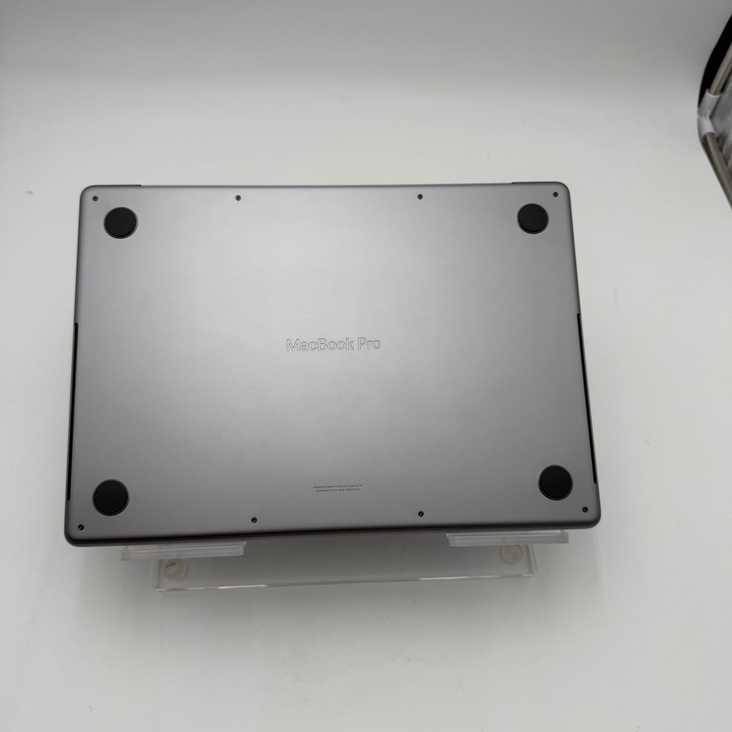 Apple MacBook Pro 14 inch A2779 M2 Pro 16GB 1TB