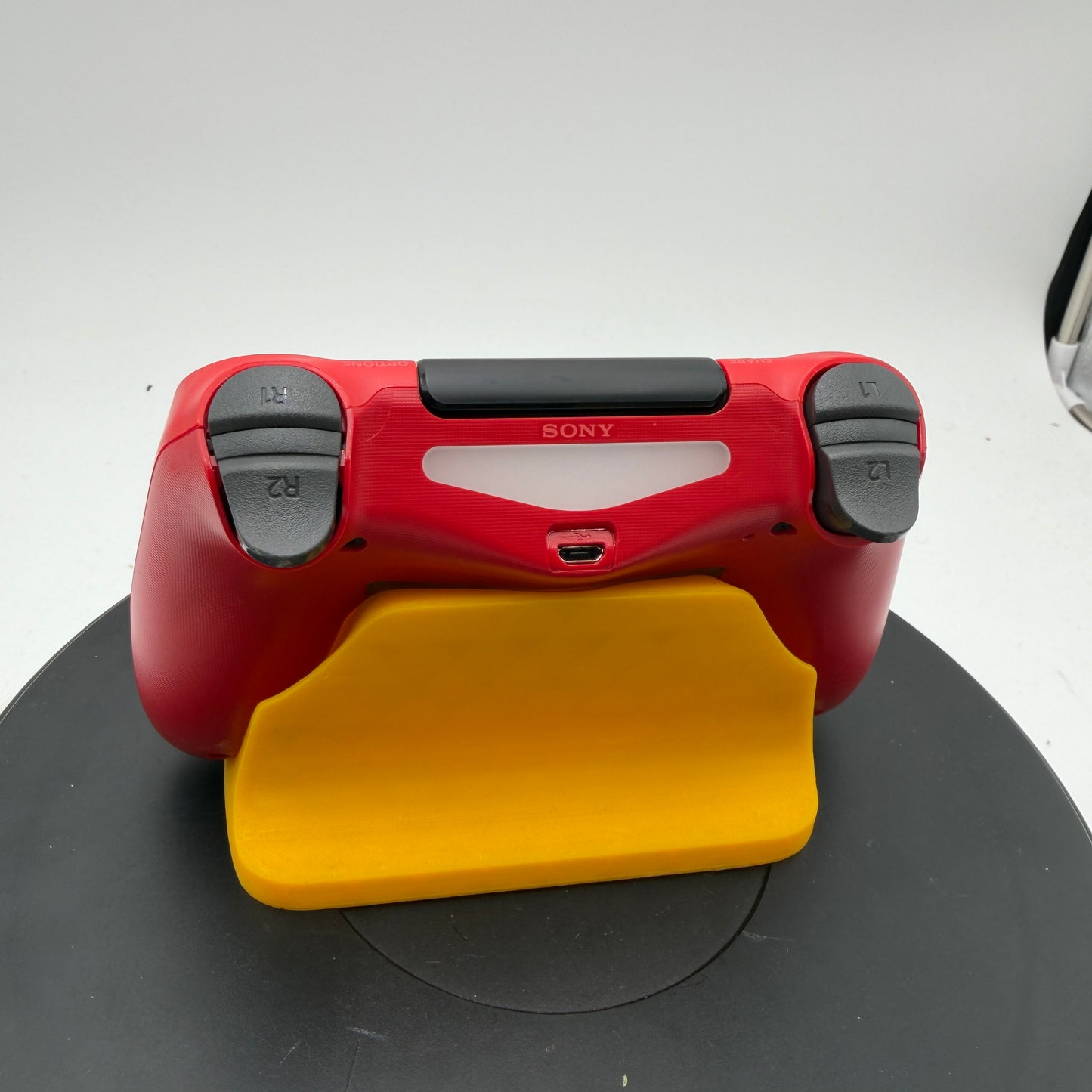 Sony PS4 CUH-ZCT2U Video Game Controller - Red