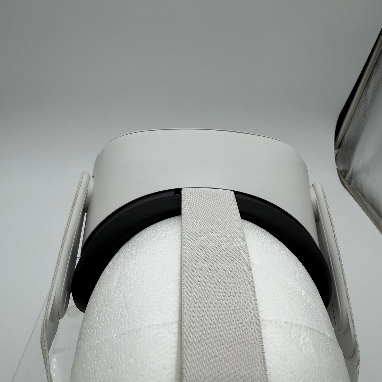 Meta Oculus Quest 2 128GB Virtual Reality Headset - White