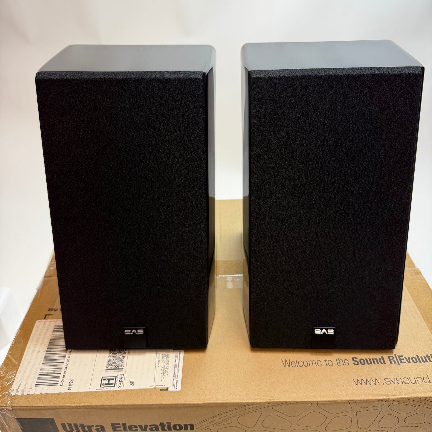 SVS Ultra Elevation Reference Home Theater Speaker Black Used With Box