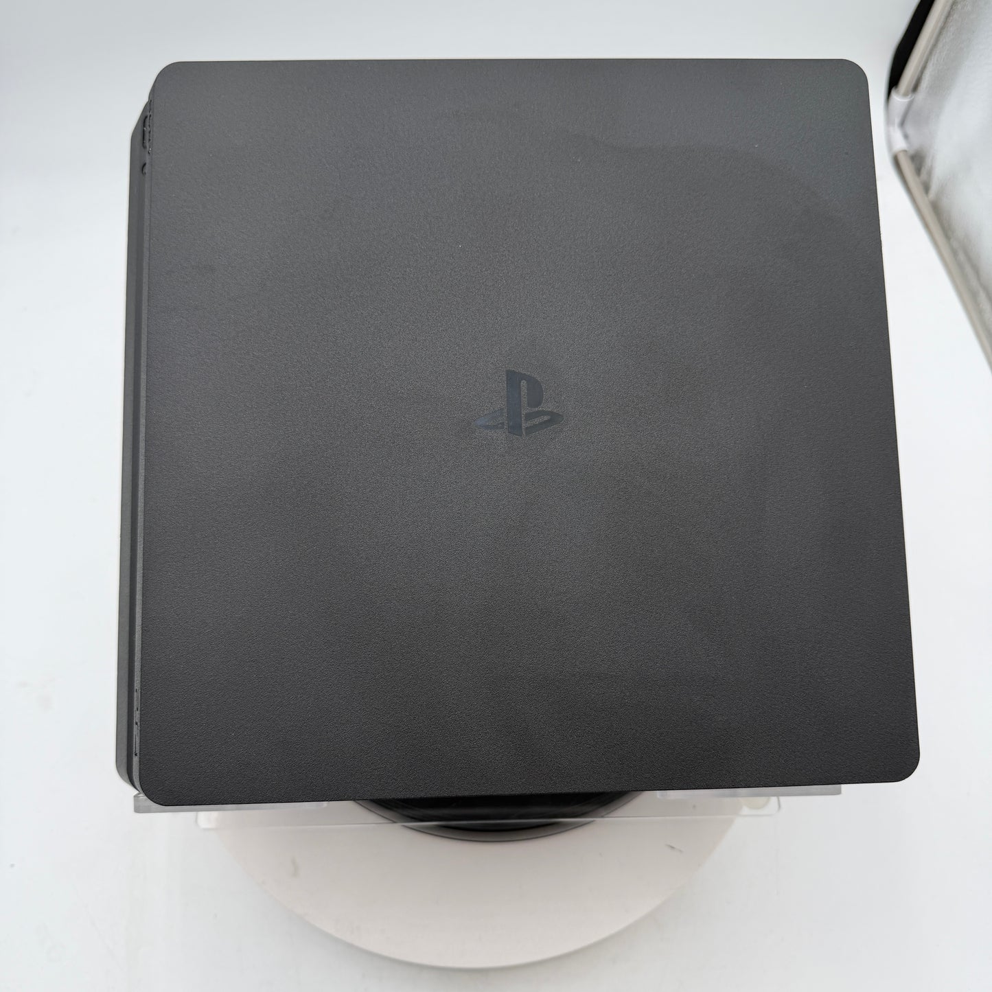 Sony PlayStation 4 Slim CUH-2215A 500GB Black Used w/ Box & Controller