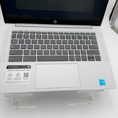 HP Chromebook 14a-nf0121wm 14 Inch 128GB 4GB N2000 Silver Used With Box