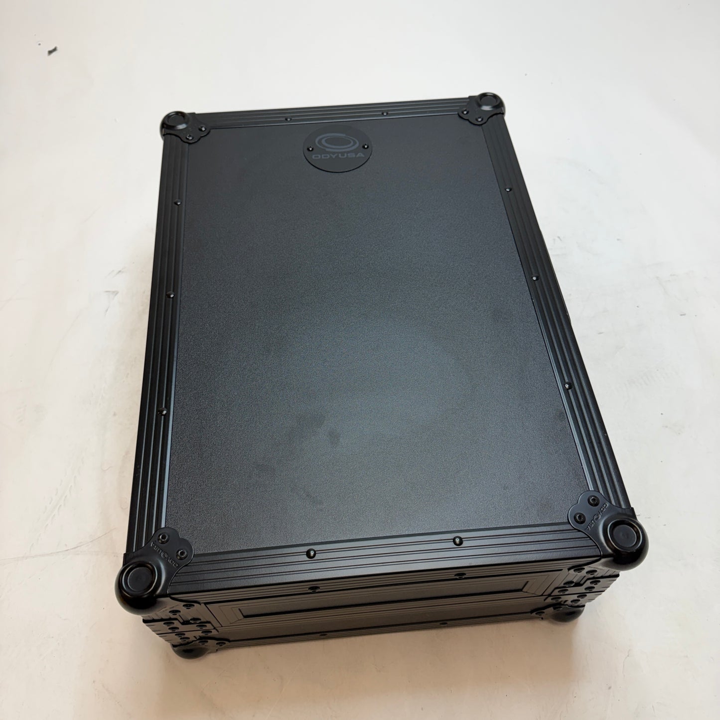 Odyssey Black Label Universal DJ Mixer Fight Case Black Used FZ12MIXXDBL