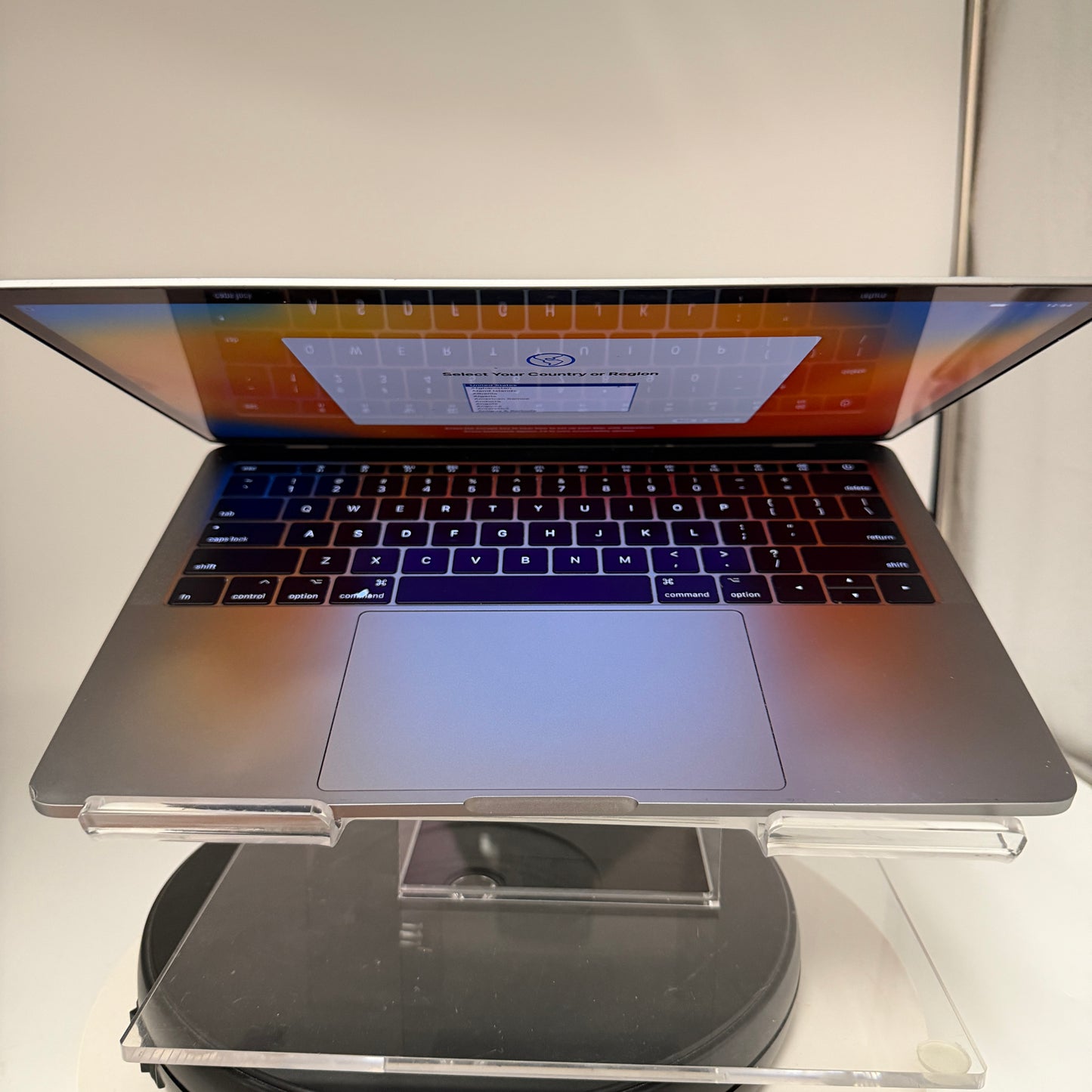 Apple MacBook Pro 13" A1708 2017 Laptop 8GB 128GB SSD For Parts or Repair
