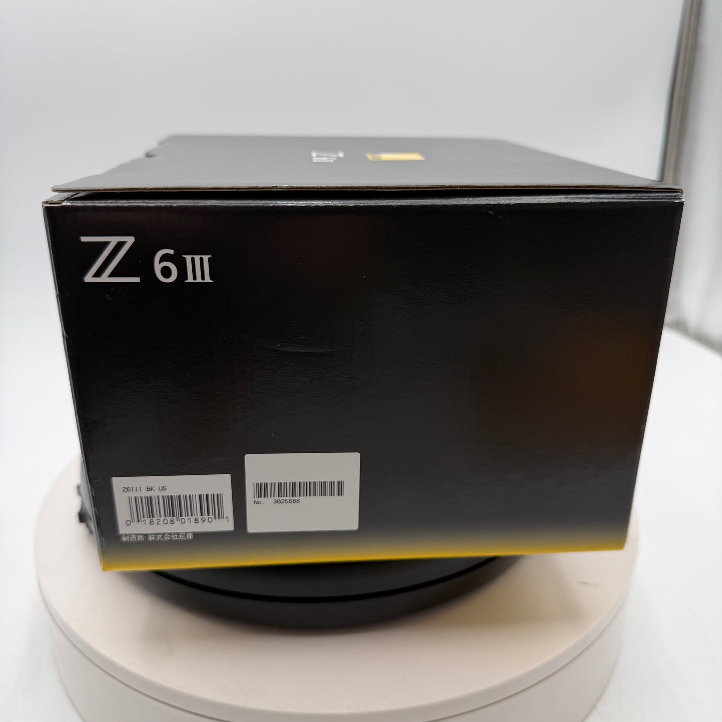 Nikon Z6 III 24.5MP Full Frame Mirrorless Camera 2576 Shutter Count MINT