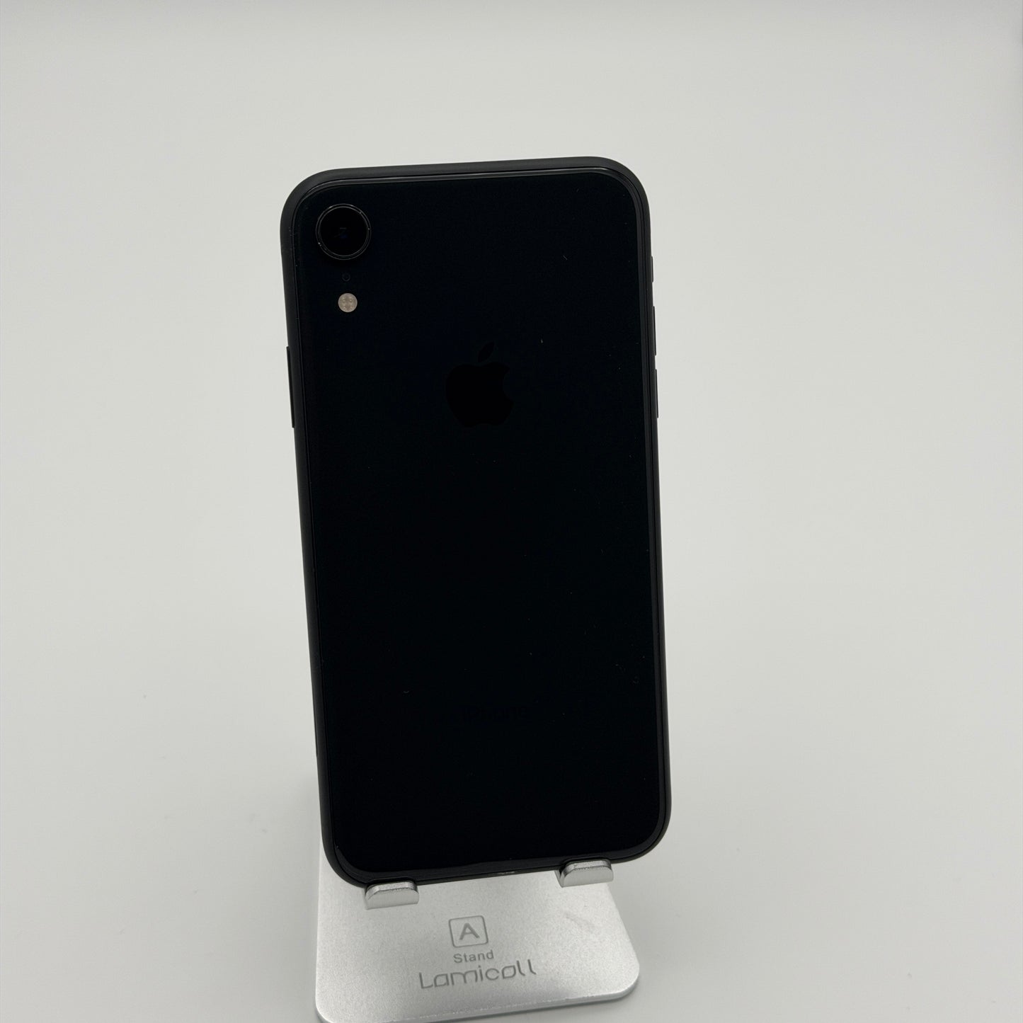 Unlocked Apple iPhone SE 64GB Black 100% Battery Health