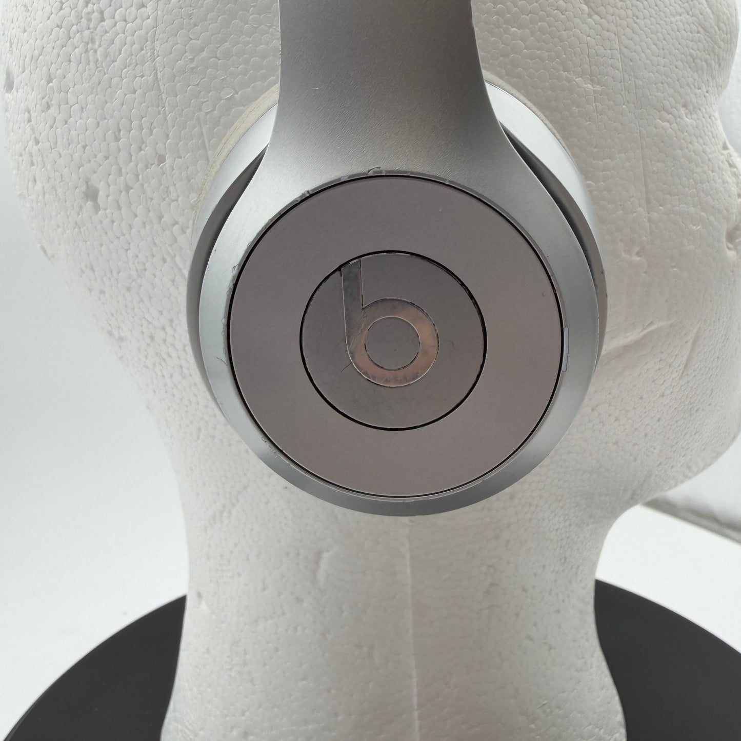 Beats Solo 3 Wireless Headphones Silver Needs New Ear Pads WORKS GREAT