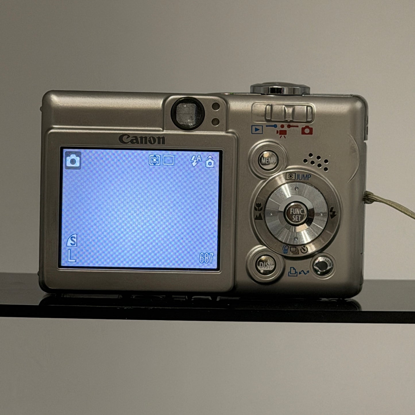 Canon Powershot SD400 Digital ELPH Silver 10 MP