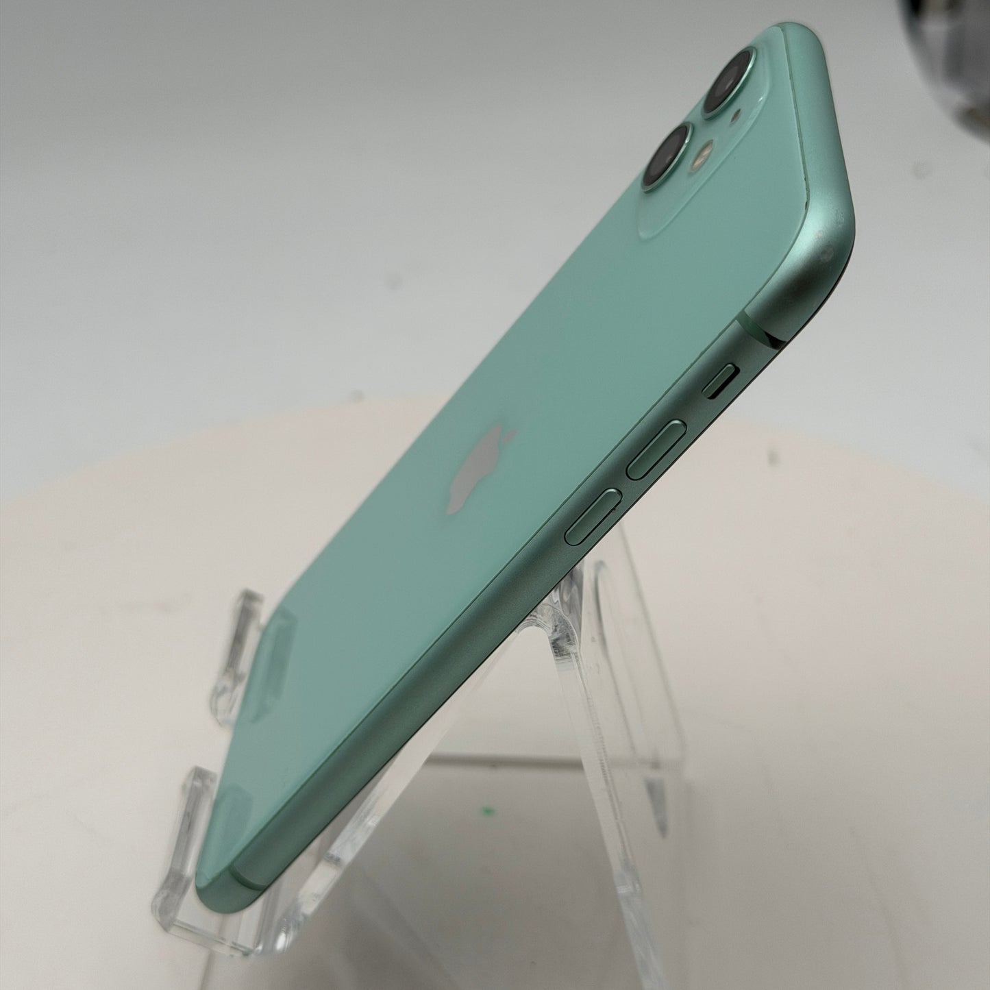 Apple iPhone 11 64GB Unlocked Cracked Back Glass