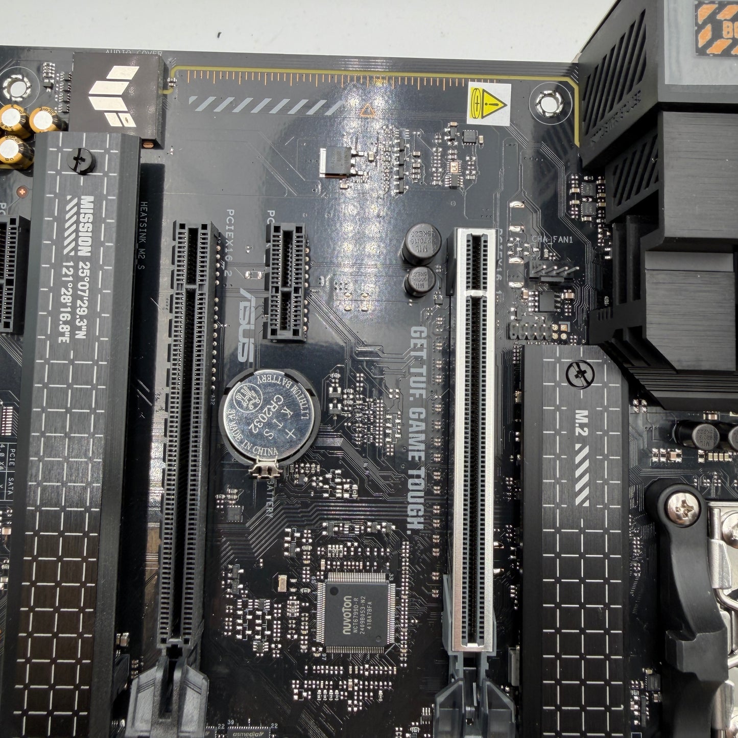 Asus TUF GAMING B650-PLUS WIFI ATX AM5 DDR5 Gaming Motherboard