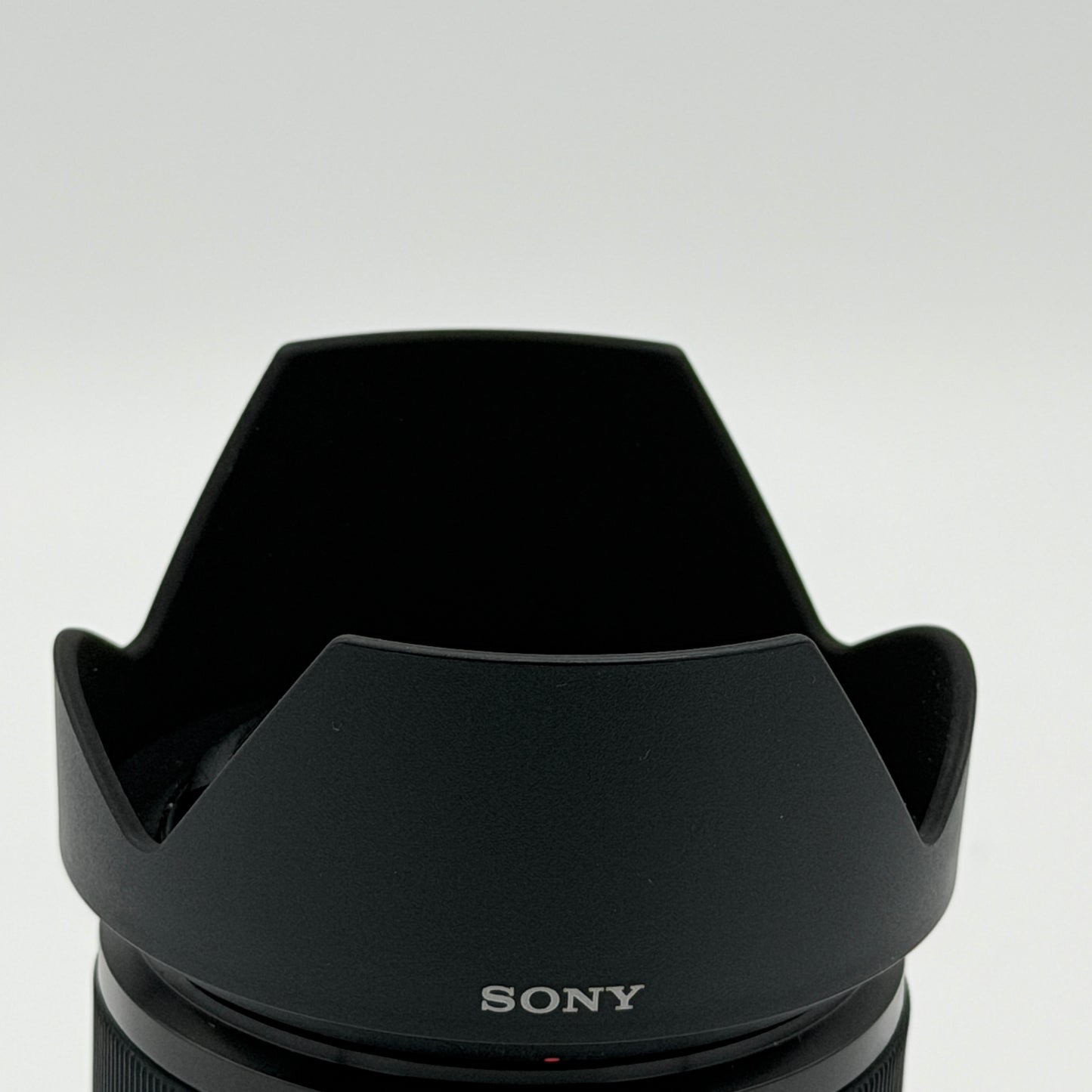 Sony SEL2870 FE 28-70mm f/3.5-5.6 E-Mount Optical Steady Shot Zoom Lens Black