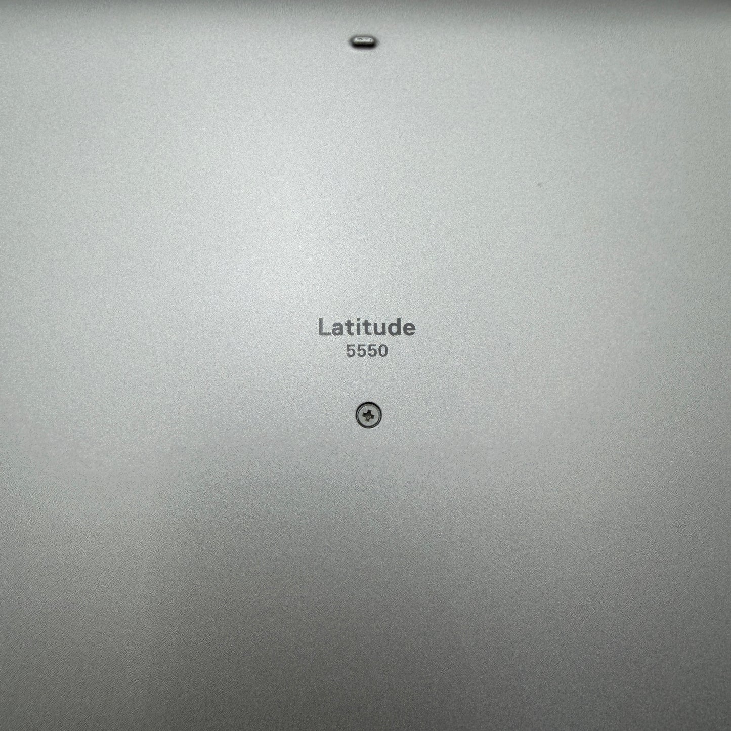 Dell Latitude 5550 15-Inch Laptop Core i5 16GB RAM 256GB Gray