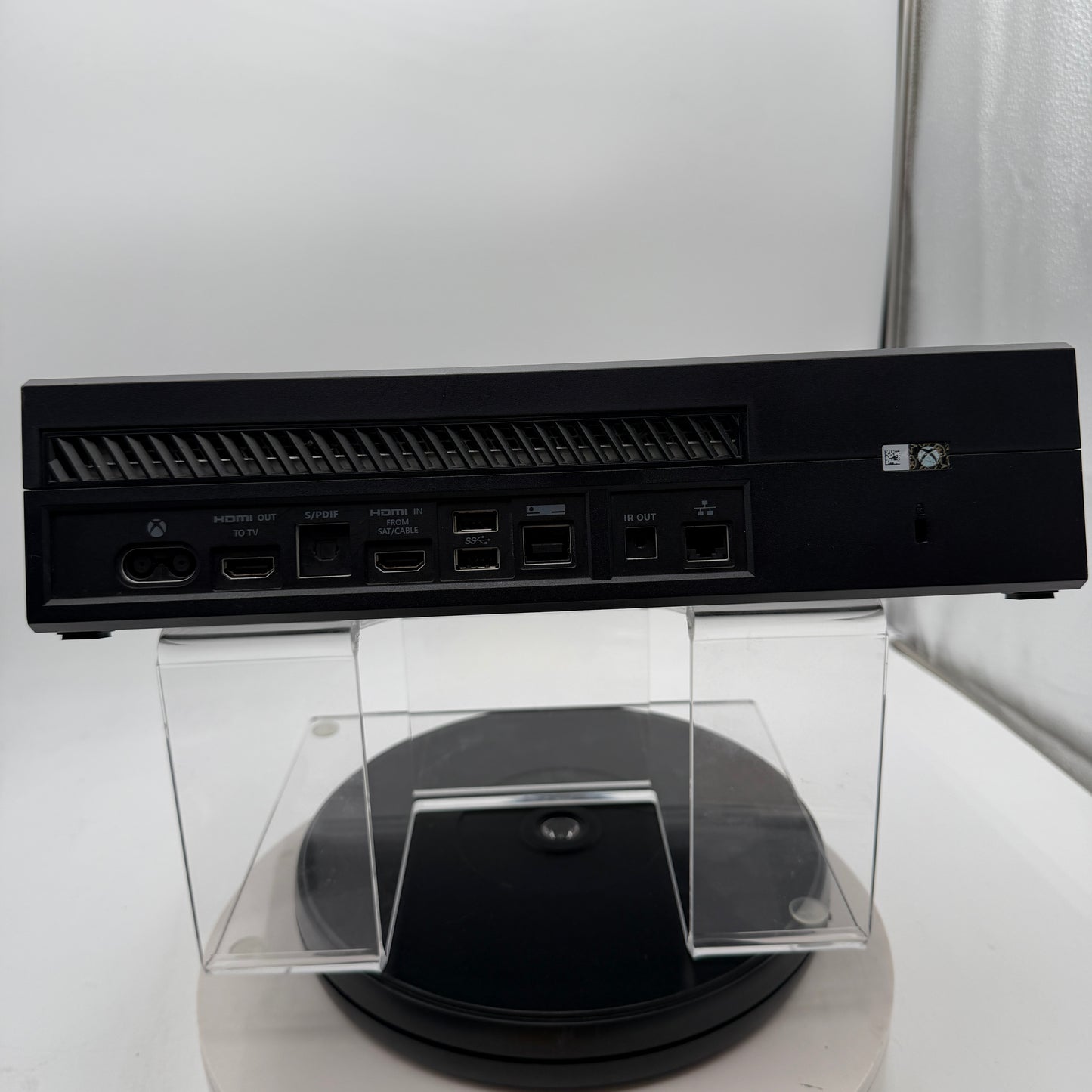 Microsoft Xbox One (1540) 2013 Video Game System Black