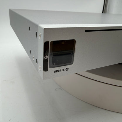 Ubiquiti UDM-SE Dream Machine Special Edition UniFi OS Console Security Gateway - Silver