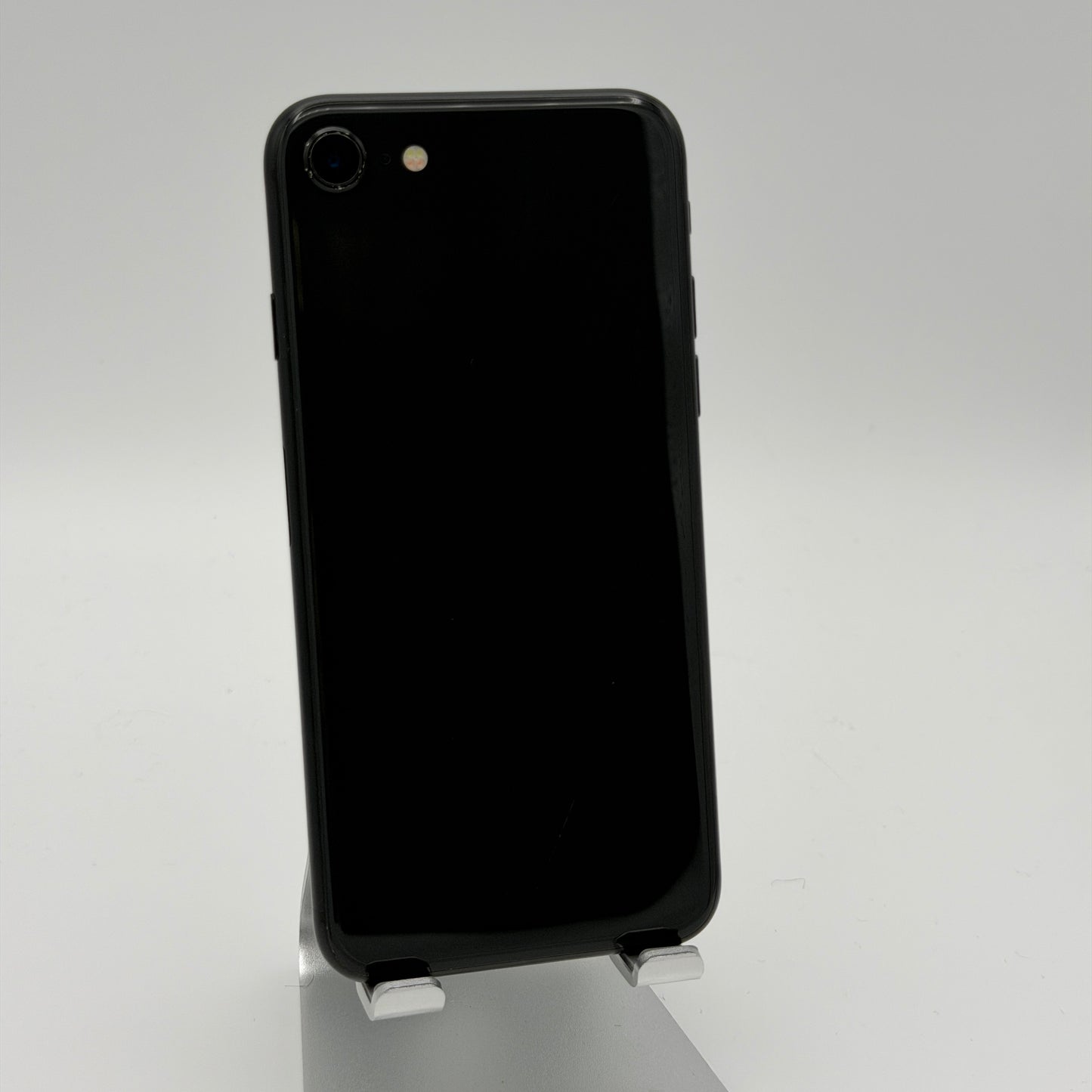 Unlocked Apple iPhone SE 2nd Gen 64GB For Parts or Repair
