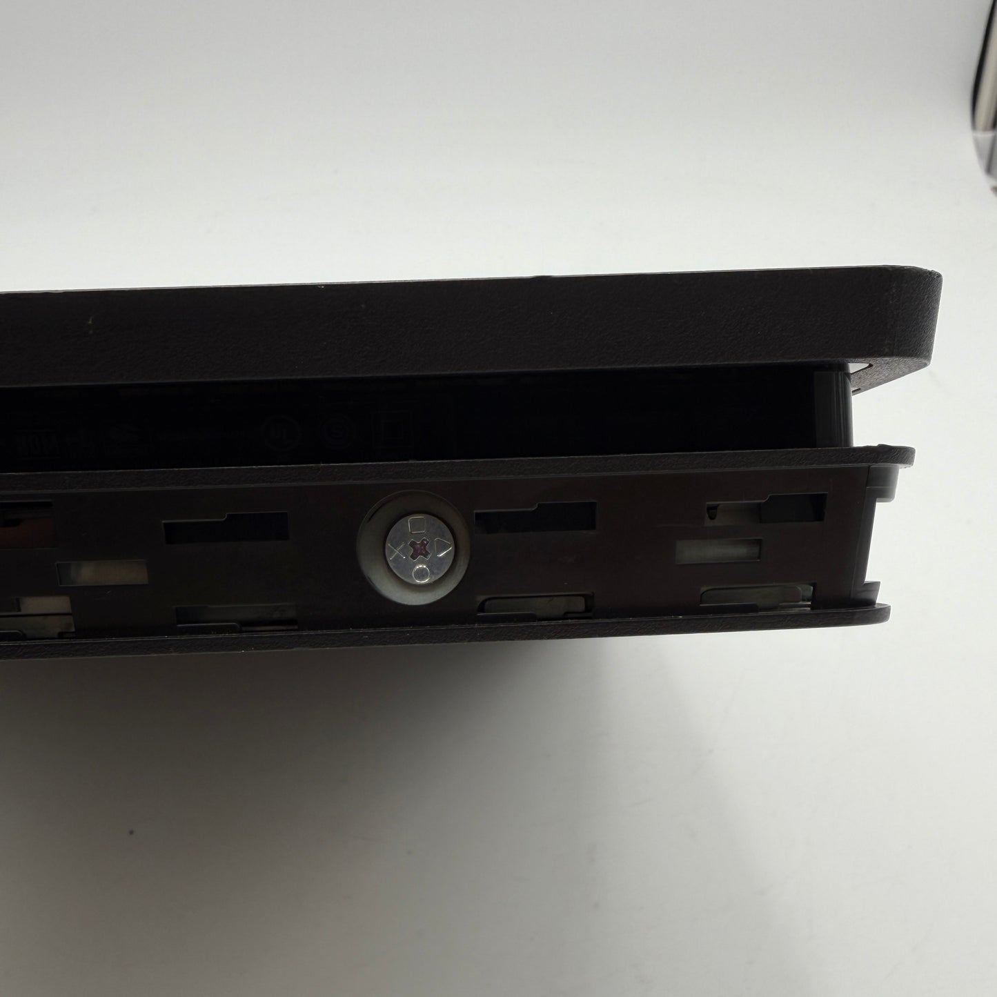 Sony PlayStation 4 Slim CUH-2215A 500GB w/ Controller Software Version 11.0