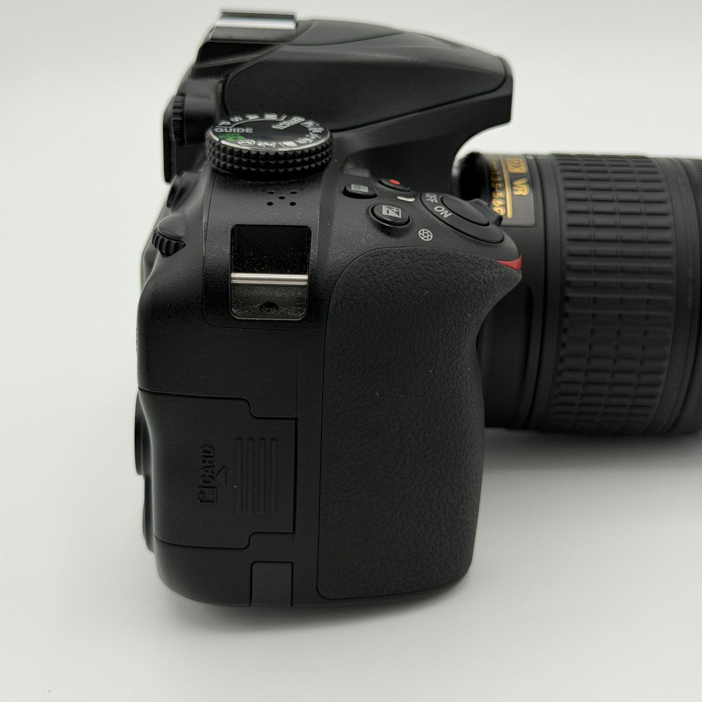 Nikon D3400 Digital Camera With Charger And Lens