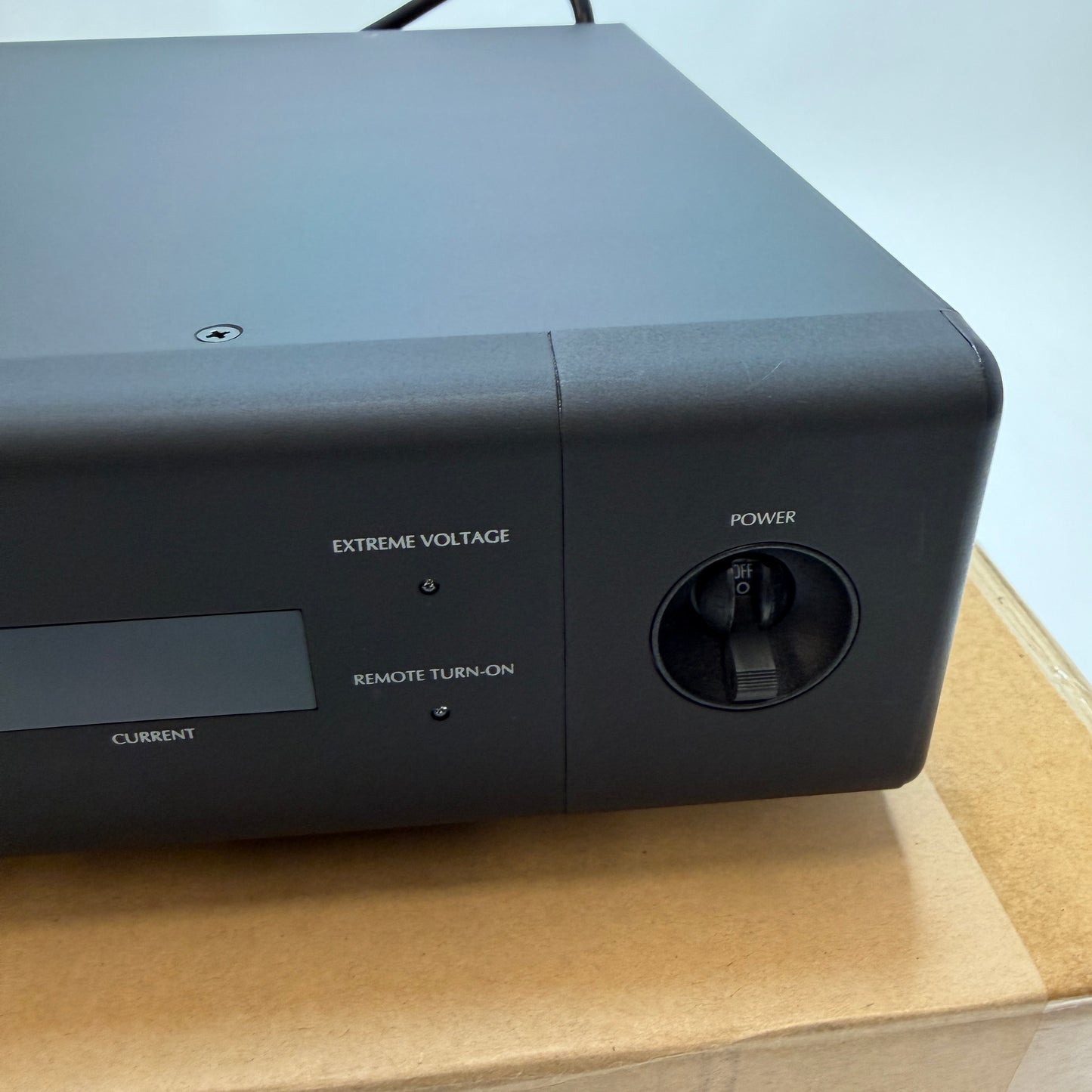 Furman Elite-15 DM i Linear Filtering AC Power Conditioner Black Used