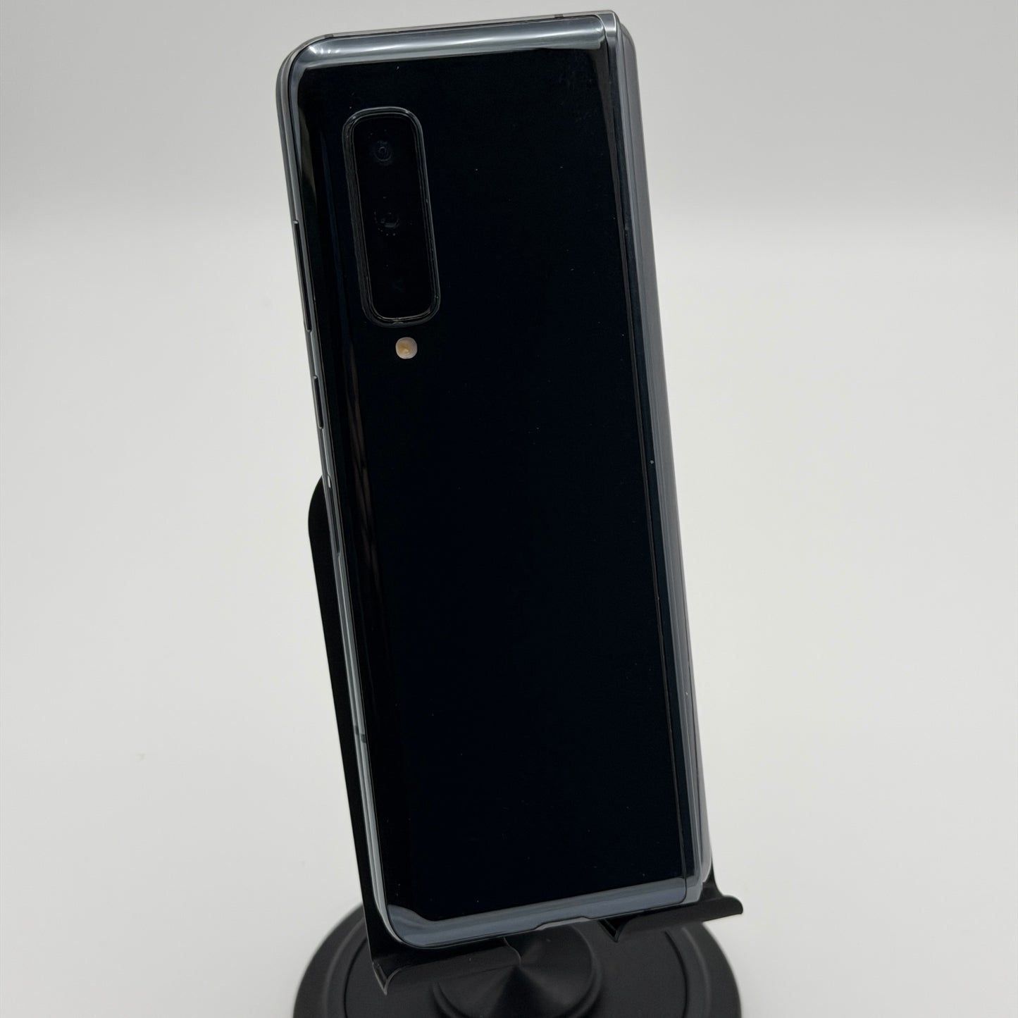 Samsung Galaxy Fold 1st Gen USA SM-F900U 512GB READ