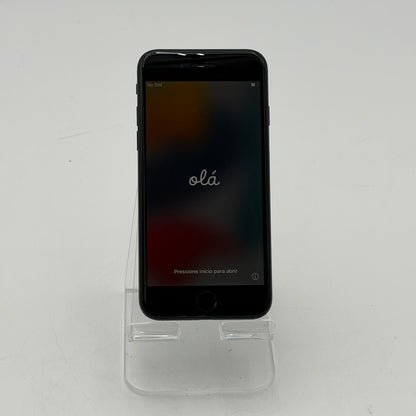 Apple iPhone SE 3rd Gen 4.7" 64GB Black Unlocked