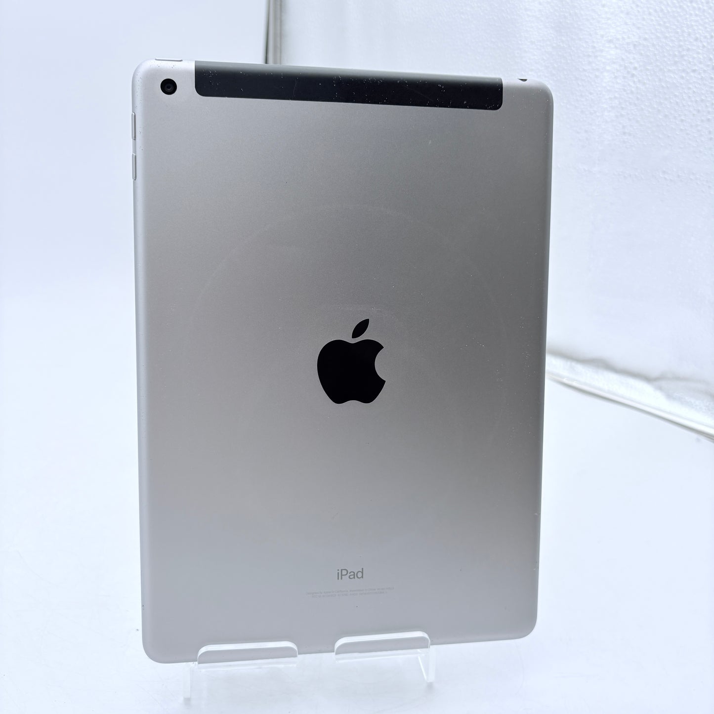 Apple iPad (5th Gen) A1823 128GB Cellular Unlocked