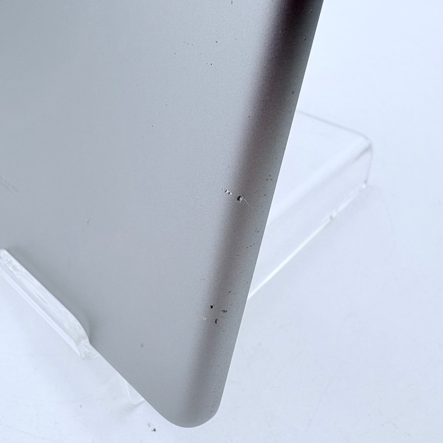Apple iPad (5th Gen) A1823 128GB Cellular Unlocked