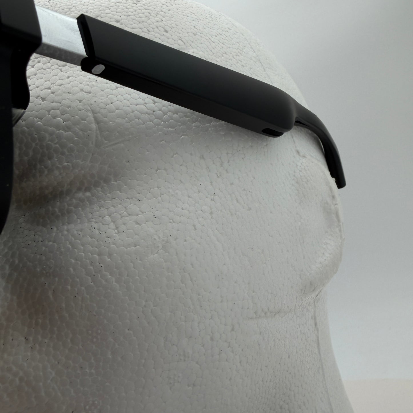 Xreal Air Smart AR Glasses FHD Micro OLED VR Glasses (NR-7100RGL)