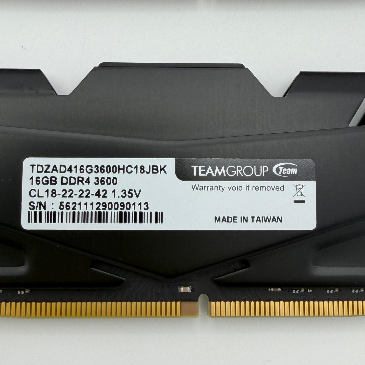 TeamGroup T-FORCE DARK ZA 32GB (16GBx2) DDR4 3600MHz RAM Kit