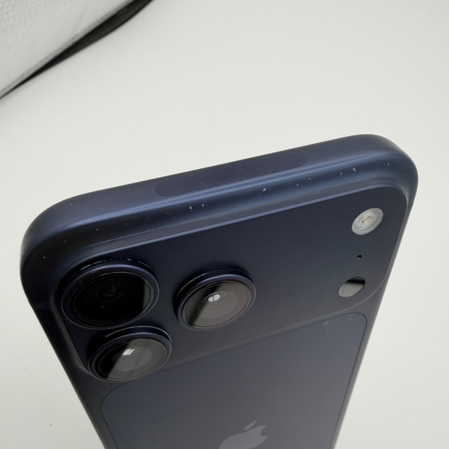 Apple iPhone 17 Pro Max 256GB Blue T-Mobile READ