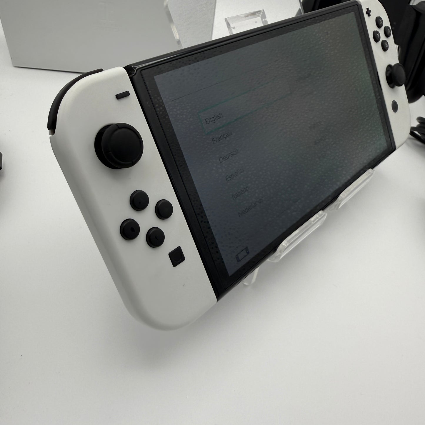 Nintendo Switch OLED (HEG-001) White 32GB w Extras