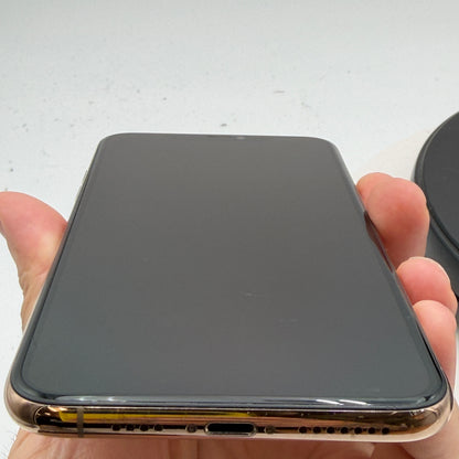Unlocked Apple iPhone 11 Pro Max 64GB Gold READ