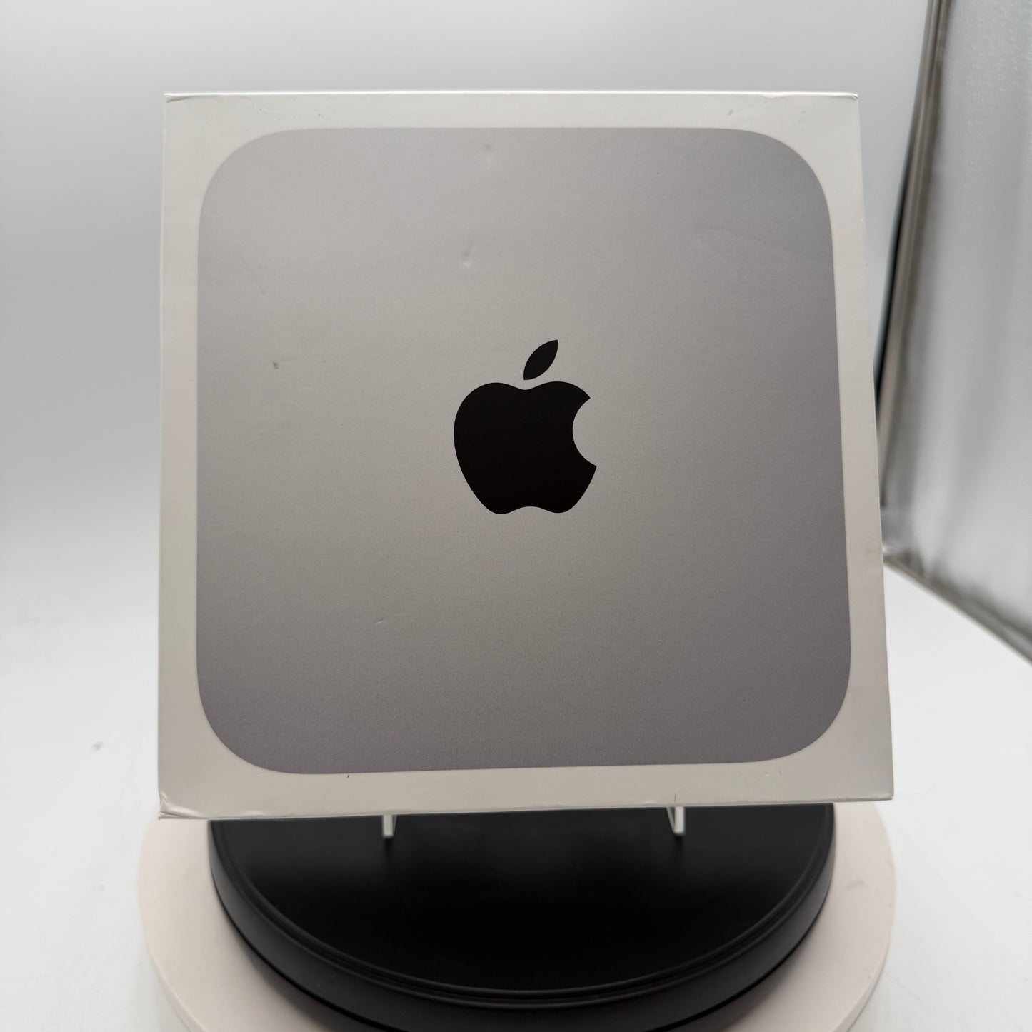 Apple Mac Mini M2 A2686 2023 Desktop Computer Silver