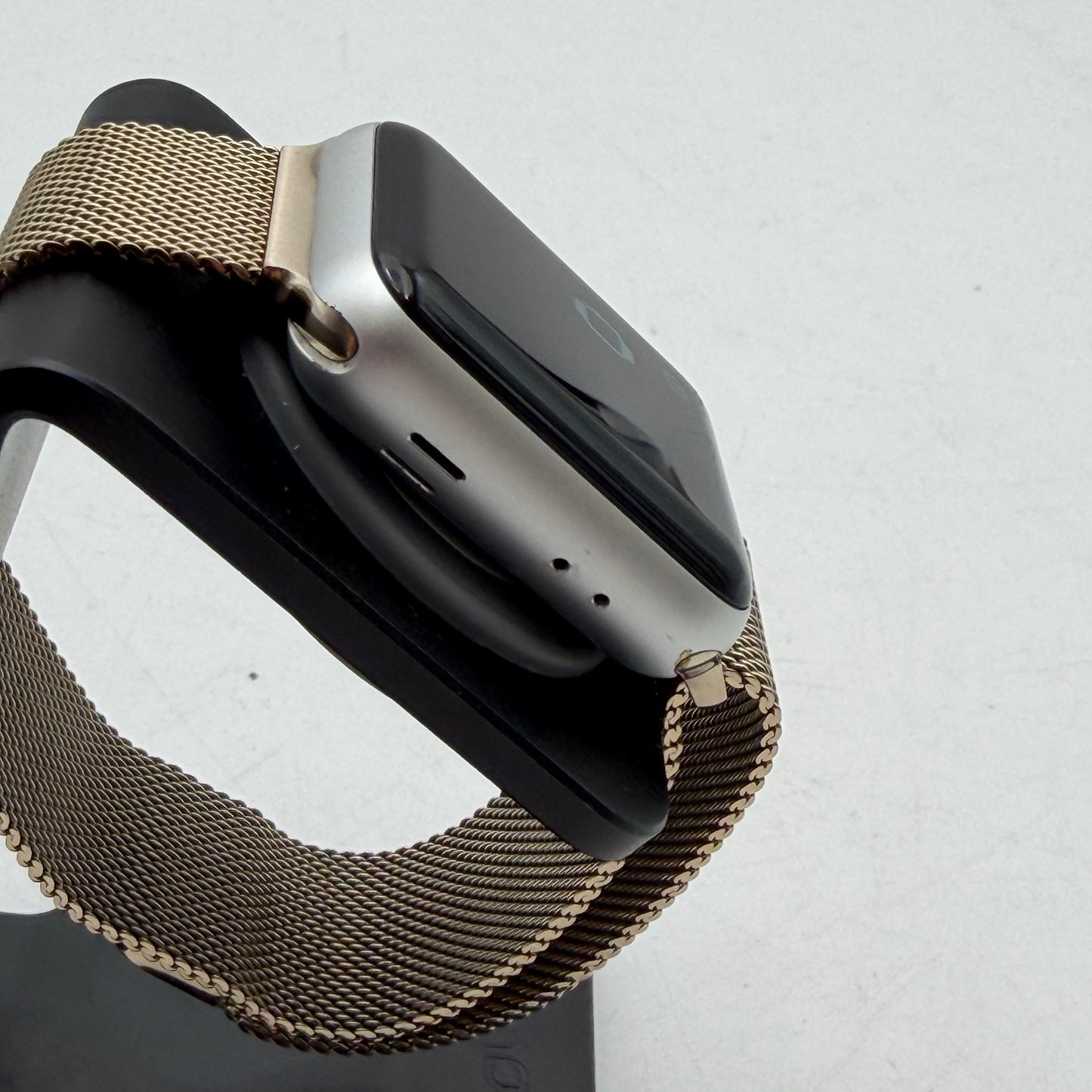 Apple Watch Series 3 GPS A1858 (2017) 38mm Silver Aluminum Smart Watch