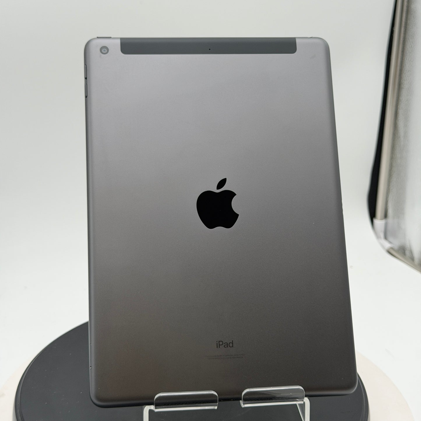 Apple iPad 9th Gen A2603 (2021) 64GB Space Gray WiFi + Cellular Unlocked