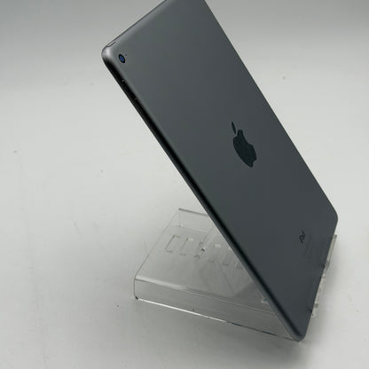 Apple iPad Air (2nd Gen) A1566 Silver 64GB READ